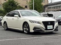 2018 Toyota Crown Hybrid