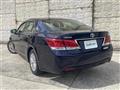 2017 Toyota Crown Royal Series