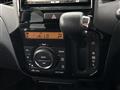 2011 Nissan ROOX
