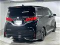 2024 Toyota Alphard Hybrid