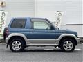 2005 Mitsubishi Pajero Mini