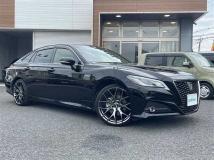 2020 Toyota Crown Hybrid