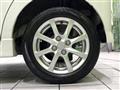 2011 Daihatsu Tanto
