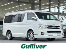 2013 Toyota Hiace