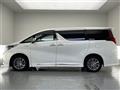 2020 Toyota Alphard Hybrid