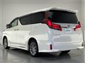 2020 Toyota Alphard Hybrid