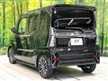 2022 Daihatsu Tanto