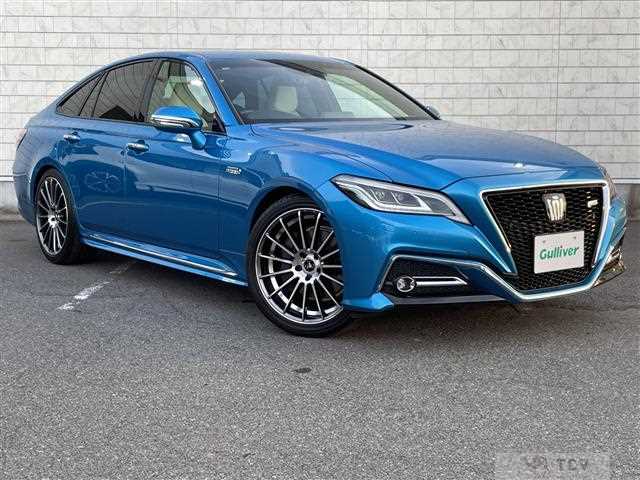 2020 Toyota Crown Hybrid