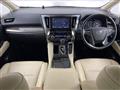 2019 Toyota Alphard Hybrid