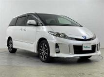 2014 Toyota Estima Hybrid