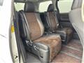 2013 Toyota Alphard