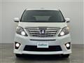 2013 Toyota Alphard