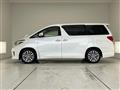 2013 Toyota Alphard