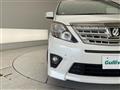 2013 Toyota Alphard