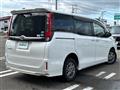 2017 Toyota Esquire