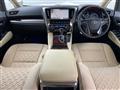 2016 Toyota Alphard Hybrid
