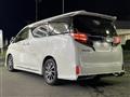 2017 Toyota Vellfire
