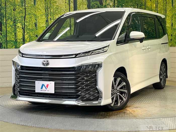 2023 Toyota Voxy