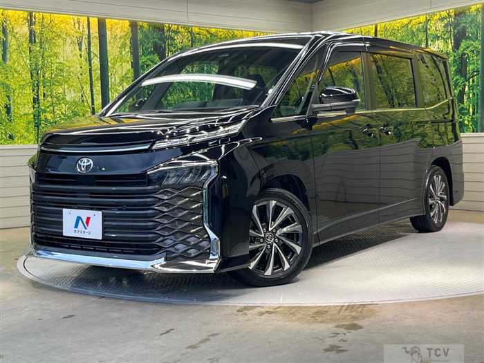 2023 Toyota Voxy