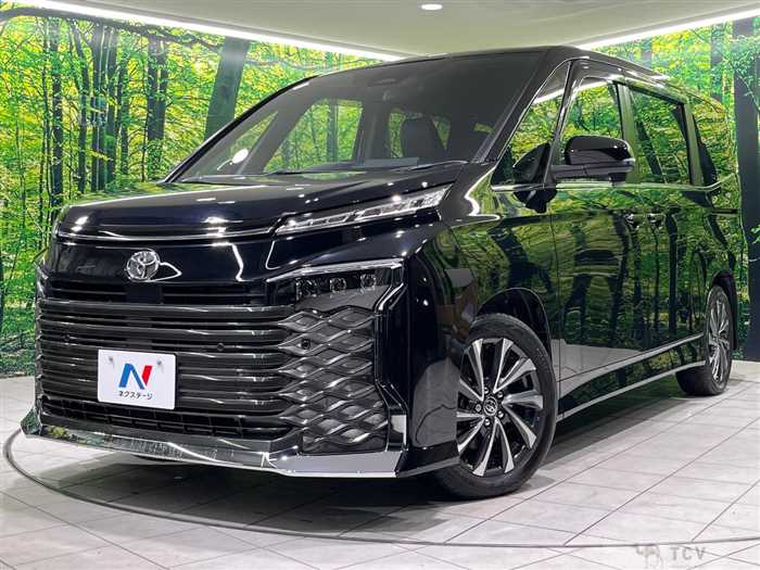 2023 Toyota Voxy
