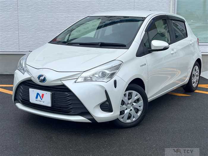 2017 Toyota Vitz