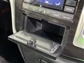 2017 Nissan Elgrand