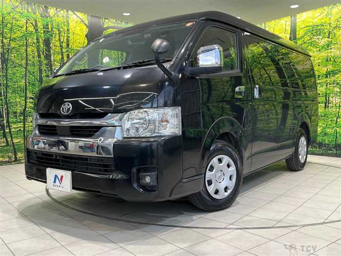 2022 Toyota Hiace Wagon