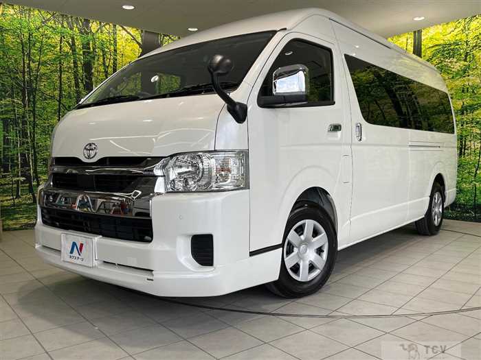 2025 Toyota Hiace Wagon