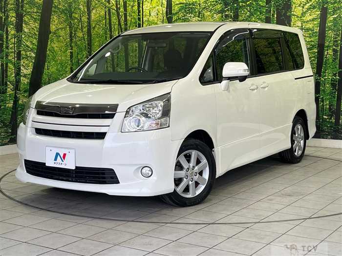 2007 Toyota Noah