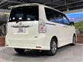2011 Toyota Voxy