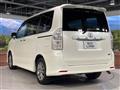 2011 Toyota Voxy