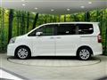 2012 Toyota Noah