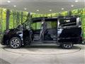 2020 Toyota Voxy