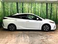 2019 Toyota Prius PHV