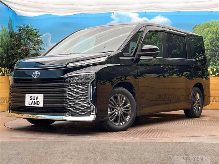 2022 Toyota Voxy