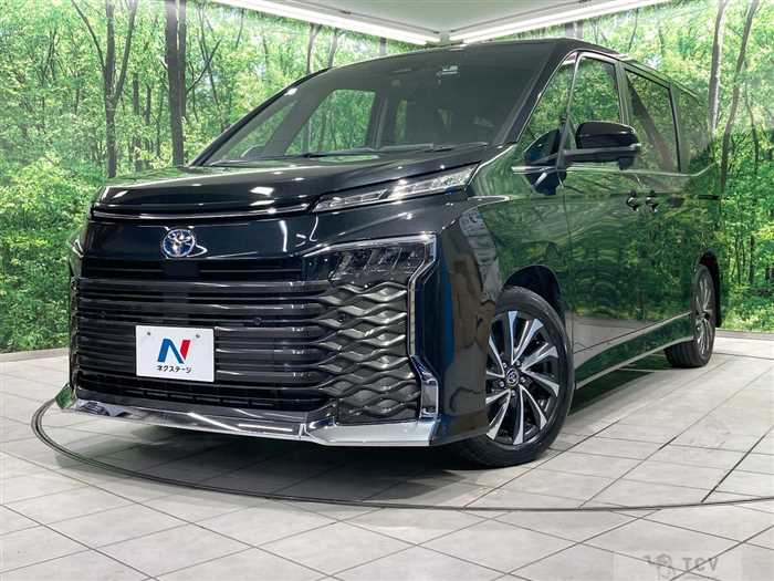 2024 Toyota Voxy
