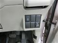 2011 Nissan ROOX