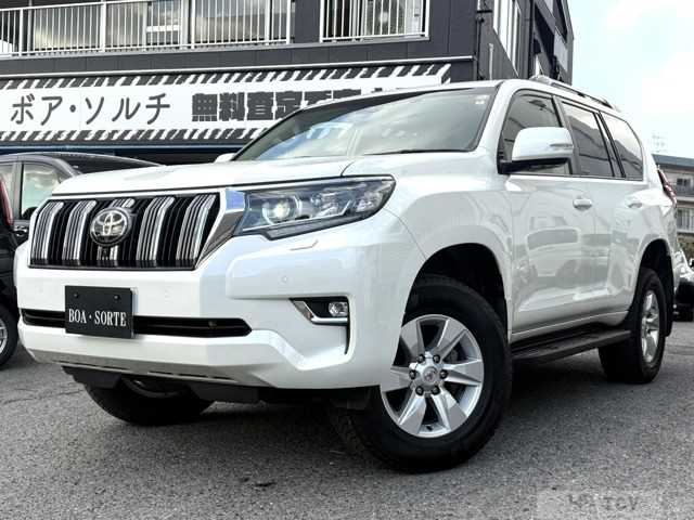 2022 Toyota Land Cruiser Prado