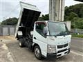 2014 Mitsubishi Canter