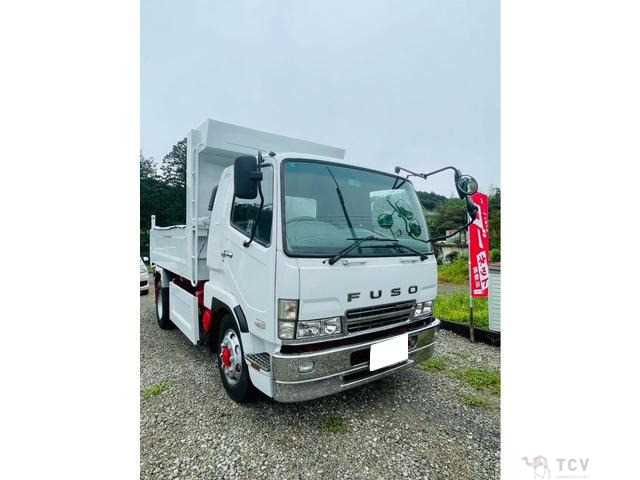 2004 Mitsubishi Fighter