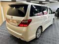 2012 Toyota Alphard G