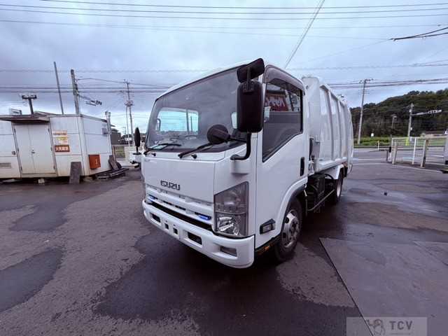 2015 Isuzu Isuzu Others