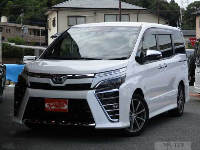 2021 Toyota Voxy
