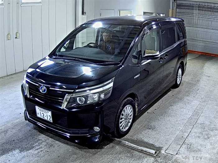 2015 Toyota Voxy