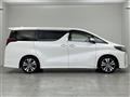 2022 Toyota Alphard