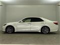 2015 Toyota Crown Hybrid