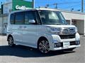 2017 Daihatsu Tanto