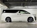 2018 Toyota Vellfire
