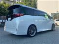 2024 Toyota Alphard Hybrid