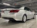 2014 Toyota Crown Hybrid